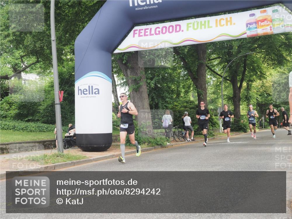 29.06.2025 - hella hamburg halbmarathon KatJ http://msf.ph/oto/8294242 29.06.2025 10:13:19 Zwischen KM18-KM19 7834, 7862 meine-sportfotos.de