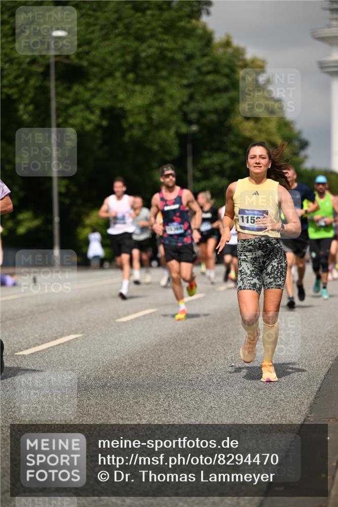 29.06.2025 - hella hamburg halbmarathon Dr. Thomas Lammeyer http://msf.ph/oto/8294470 29.06.2025 10:16:11 Kennedybrücke 1249, 1610, 1785, 1790, 1850, 1851, 2963, 2964, 3182, 3248, 3262, 3746, 3837, 4453, 4499, 5166, 5176, 6822, 6871, 6966, 7370, 7907, 8206, 8207, 8971, 9119, 9253, 9405, 9428, 10685 meine-sportfotos.de