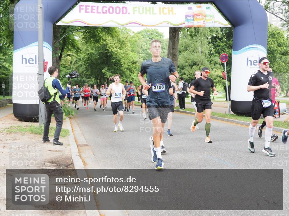 29.06.2025 - hella hamburg halbmarathon MichiJ http://msf.ph/oto/8294555 29.06.2025 10:33:59 Zwischen KM18-KM19 1139, 2367, 3186, 3477, 5129, 6054, 6373, 6700, 7204, 9710, 11773, 11809, 11936, 12084, 12808, 16513, 17674, 18878 meine-sportfotos.de