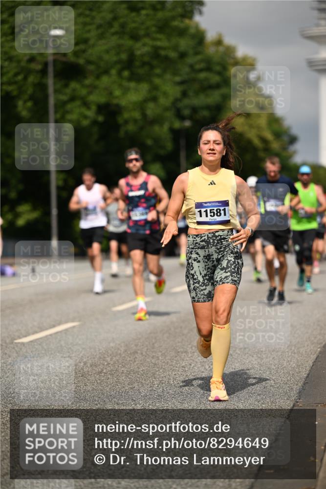 29.06.2025 - hella hamburg halbmarathon Dr. Thomas Lammeyer http://msf.ph/oto/8294649 29.06.2025 10:16:12 Kennedybrücke 1249, 1610, 1785, 1790, 1850, 1851, 2963, 2964, 3182, 3248, 3262, 3746, 4453, 4499, 5166, 5176, 6822, 6871, 6966, 7907, 8206, 8207, 8971, 9119, 9253, 9405, 9428, 10685 meine-sportfotos.de
