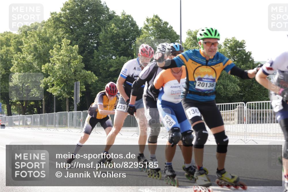 29.06.2025 - hella hamburg halbmarathon Jannik Wohlers http://msf.ph/oto/8295185 29.06.2025 08:54:40 Lombardsbrücke  meine-sportfotos.de