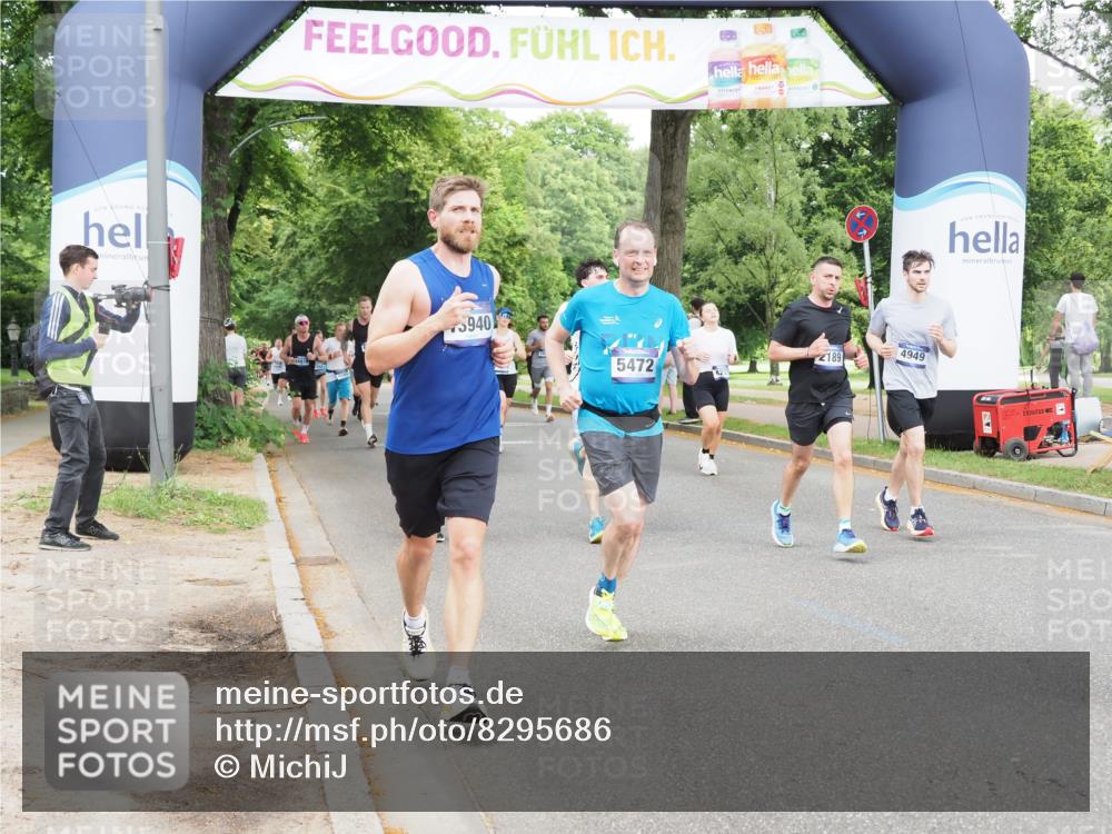29.06.2025 - hella hamburg halbmarathon MichiJ http://msf.ph/oto/8295686 29.06.2025 10:34:10 Zwischen KM18-KM19 1012, 1759, 2189, 3304, 4091, 4949, 5472, 6071, 6290, 6460, 7961, 8023, 8269, 8743, 9232, 10792, 13940, 17892, 18346, 18970, 19128 meine-sportfotos.de