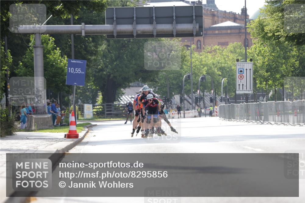 29.06.2025 - hella hamburg halbmarathon Jannik Wohlers http://msf.ph/oto/8295856 29.06.2025 08:54:55 Lombardsbrücke  meine-sportfotos.de