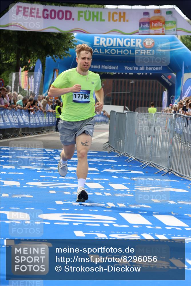 29.06.2025 - hella hamburg halbmarathon Strokosch-Dieckow http://msf.ph/oto/8296056 29.06.2025 10:18:09 Ziel 17786 meine-sportfotos.de