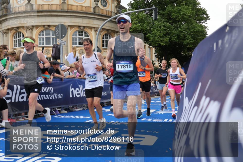 29.06.2025 - hella hamburg halbmarathon Strokosch-Dieckow http://msf.ph/oto/8296146 29.06.2025 10:51:54 Ziel 2818, 2823, 2880, 4033, 4297, 5102, 5336, 6390, 7130, 7409, 7724, 8413, 8856, 8977, 9793, 9959, 10057, 13799, 15356, 15427, 15690, 16907, 17815, 17962, 17978, 18869, 19137 meine-sportfotos.de