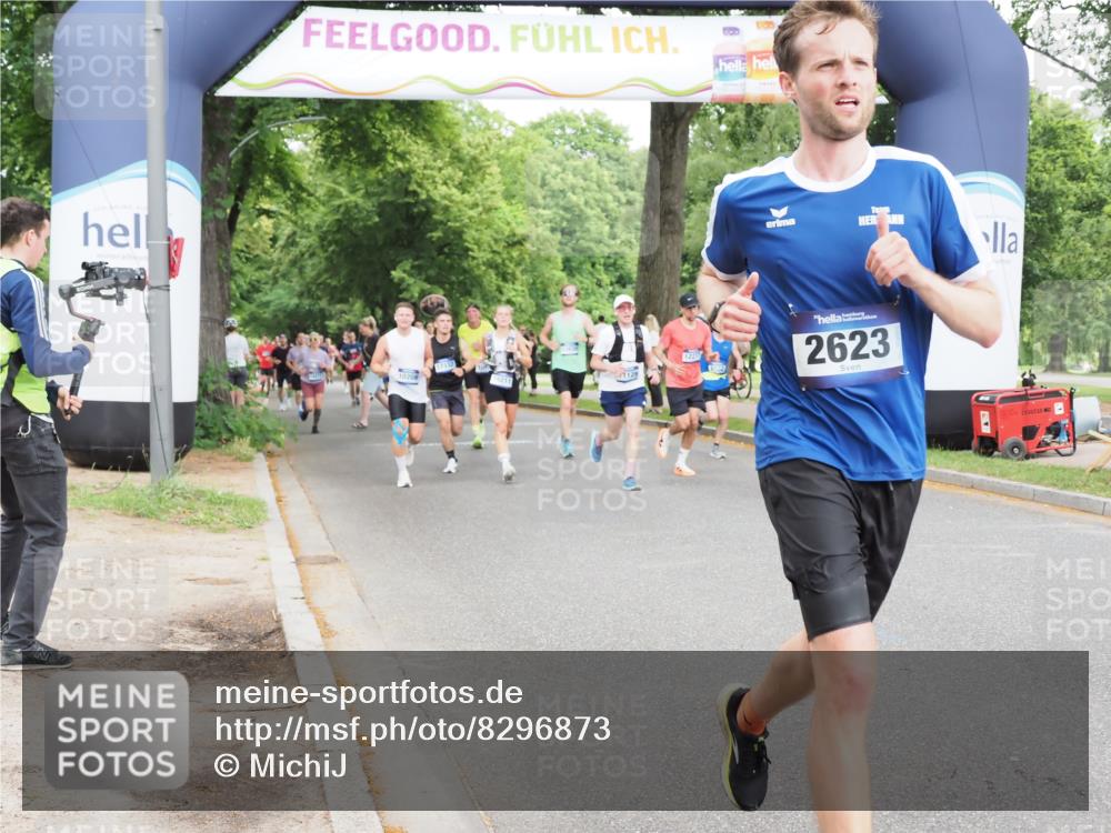 29.06.2025 - hella hamburg halbmarathon MichiJ http://msf.ph/oto/8296873 29.06.2025 10:34:19 Zwischen KM18-KM19 2623, 2842, 4237, 4345, 6388, 7056, 8564, 8577, 11094, 11125, 14034, 14804, 14911, 15206, 15563, 15900, 16081, 16819, 17190 meine-sportfotos.de