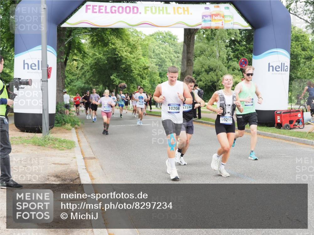 29.06.2025 - hella hamburg halbmarathon MichiJ http://msf.ph/oto/8297234 29.06.2025 10:34:22 Zwischen KM18-KM19 1070, 2623, 6532, 7056, 8564, 8577, 10208, 10211, 11094, 11125, 12277, 13630, 15563, 15900, 16819, 17332, 18211 meine-sportfotos.de