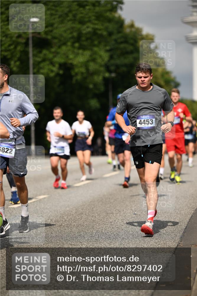 29.06.2025 - hella hamburg halbmarathon Dr. Thomas Lammeyer http://msf.ph/oto/8297402 29.06.2025 10:16:20 Kennedybrücke 1249, 1610, 1785, 1850, 1851, 2963, 2964, 3182, 3248, 3262, 3363, 4453, 4499, 5150, 5166, 5176, 6822, 6871, 7014, 7907, 8206, 8207, 8917, 8971, 9253, 9428, 10067, 10402, 10685, 11025 meine-sportfotos.de