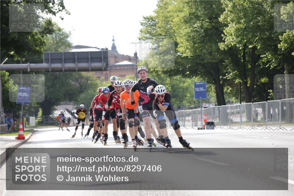 29.06.2025 - hella hamburg halbmarathon Jannik Wohlers http://msf.ph/oto/8297406 29.06.2025 08:55:00 Lombardsbrücke  meine-sportfotos.de