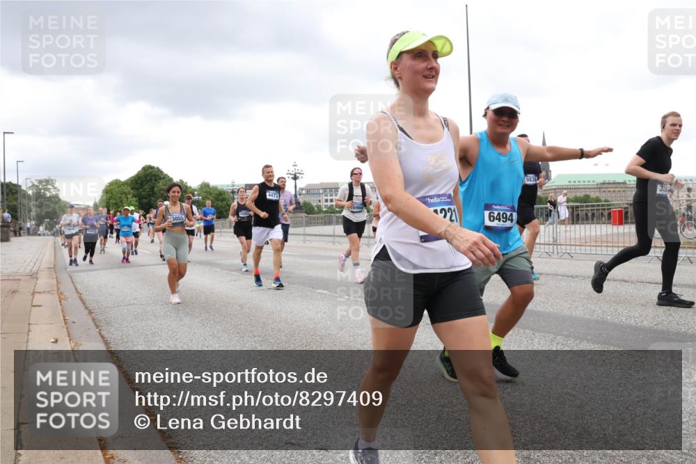 29.06.2025 - hella hamburg halbmarathon Lena Gebhardt http://msf.ph/oto/8297409 29.06.2025 10:56:12 Lombardsbrücke 3055, 6533, 14281, 4473, 16960, 221, 6494, 9838, 1113, 1738, 1909, 2095, 2793, 2915, 3257, 3268, 3953, 3987, 4083, 4265, 4354, 4470, 4473, 4836, 4896, 5306, 5580, 5693, 5757, 5994, 6055, 6056, 6113, 6257, 6494, 6594, 6690, 6968, 7025, 7028, 7090, 7516, 7616, 7711, 7969, 8005, 8110, 8305, 8517, 8532, 8533, 8648, 8766, 9383, 9435, 9548, 9606, 9838, 9861, 9865, 9948, 9953, 10436, 10438, 10449, 10640, 10740, 10784, 10987, 11903, 11962, 11963 meine-sportfotos.de