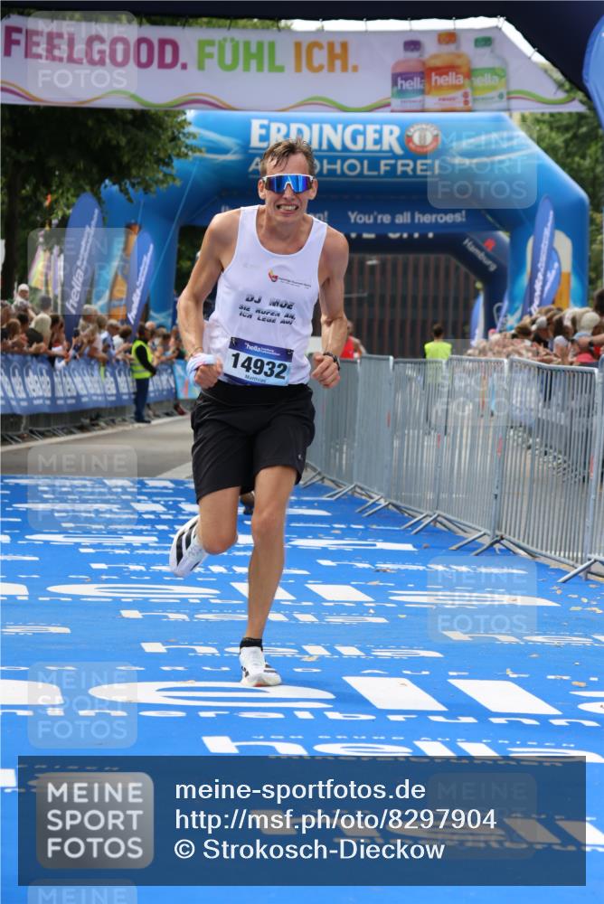 29.06.2025 - hella hamburg halbmarathon Strokosch-Dieckow http://msf.ph/oto/8297904 29.06.2025 10:17:52 Ziel 14932, 15166 meine-sportfotos.de