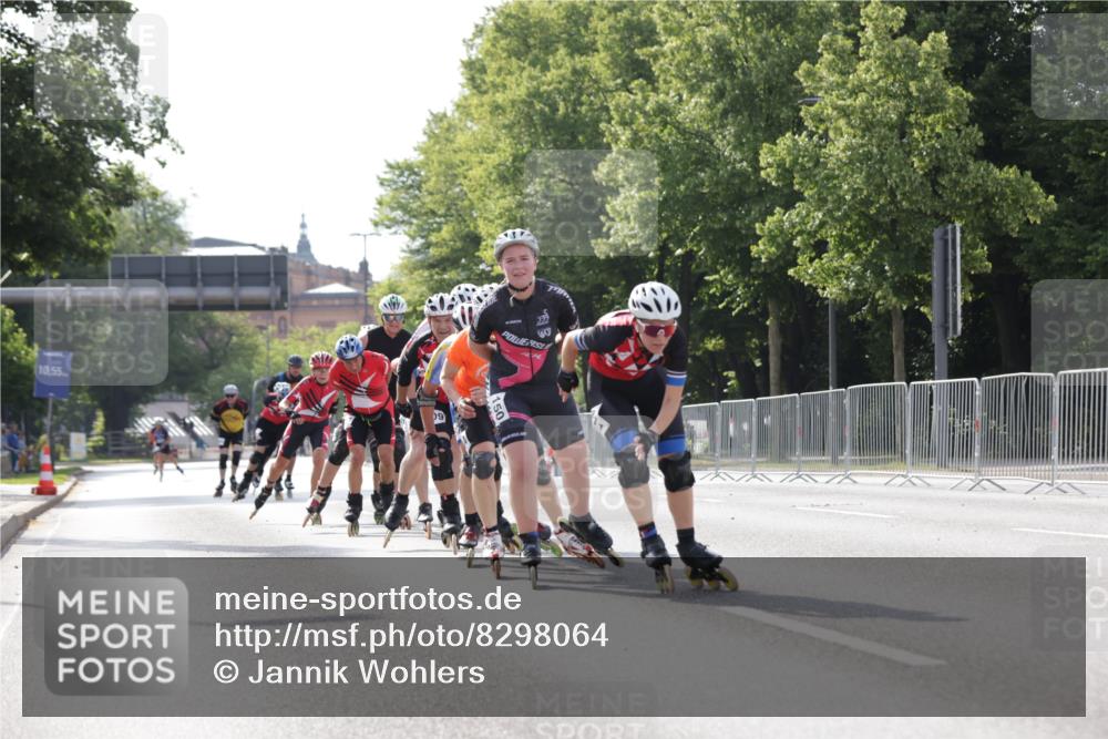29.06.2025 - hella hamburg halbmarathon Jannik Wohlers http://msf.ph/oto/8298064 29.06.2025 08:55:02 Lombardsbrücke  meine-sportfotos.de