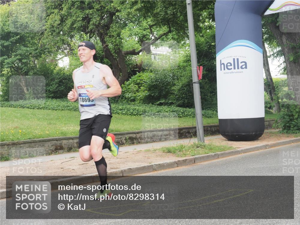 29.06.2025 - hella hamburg halbmarathon KatJ http://msf.ph/oto/8298314 29.06.2025 10:13:43 Zwischen KM18-KM19 2459, 6816 meine-sportfotos.de