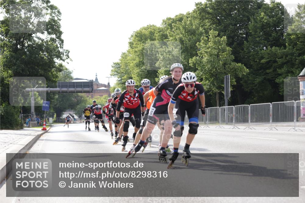 29.06.2025 - hella hamburg halbmarathon Jannik Wohlers http://msf.ph/oto/8298316 29.06.2025 08:55:02 Lombardsbrücke  meine-sportfotos.de