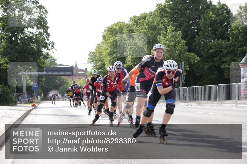 29.06.2025 - hella hamburg halbmarathon Jannik Wohlers http://msf.ph/oto/8298380 29.06.2025 08:55:03 Lombardsbrücke  meine-sportfotos.de