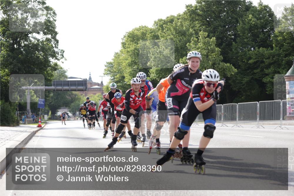 29.06.2025 - hella hamburg halbmarathon Jannik Wohlers http://msf.ph/oto/8298390 29.06.2025 08:55:03 Lombardsbrücke  meine-sportfotos.de