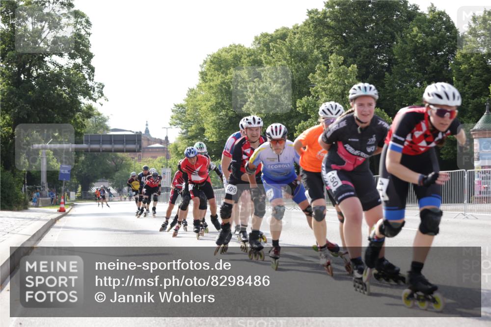 29.06.2025 - hella hamburg halbmarathon Jannik Wohlers http://msf.ph/oto/8298486 29.06.2025 08:55:03 Lombardsbrücke  meine-sportfotos.de