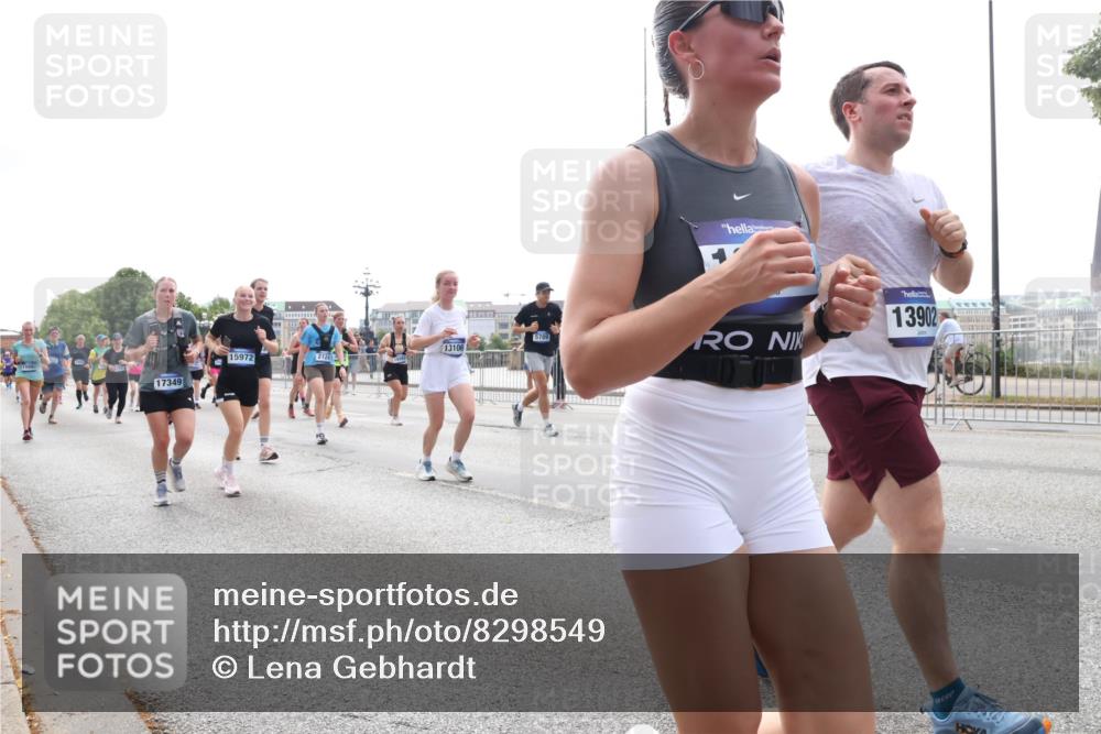 29.06.2025 - hella hamburg halbmarathon Lena Gebhardt http://msf.ph/oto/8298549 29.06.2025 10:36:53 Lombardsbrücke 5789, 13106, 15972, 2124, 17349, 13902, 1118, 1224, 1253, 1339, 1488, 1490, 1948, 1952, 1954, 2031, 2072, 2104, 2124, 2552, 2588, 3127, 3165, 3428, 3714, 3873, 3895, 4084, 4618, 4762, 4996, 5224, 5538, 5640, 5747, 5786, 5789, 6156, 6172, 6190, 6359, 6584, 6667, 6804, 7202, 7632, 7773, 8007, 8257, 8258, 8315, 8499, 8530, 8758, 8936, 8937, 8945, 9054, 9055, 9115, 9295, 9500, 9694, 13265, 15077, 17156, 17807, 18152, 18488 meine-sportfotos.de