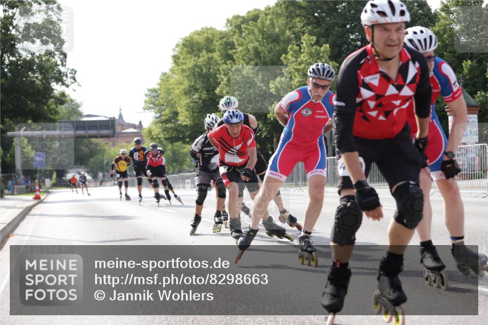 29.06.2025 - hella hamburg halbmarathon Jannik Wohlers http://msf.ph/oto/8298663 29.06.2025 08:55:04 Lombardsbrücke  meine-sportfotos.de