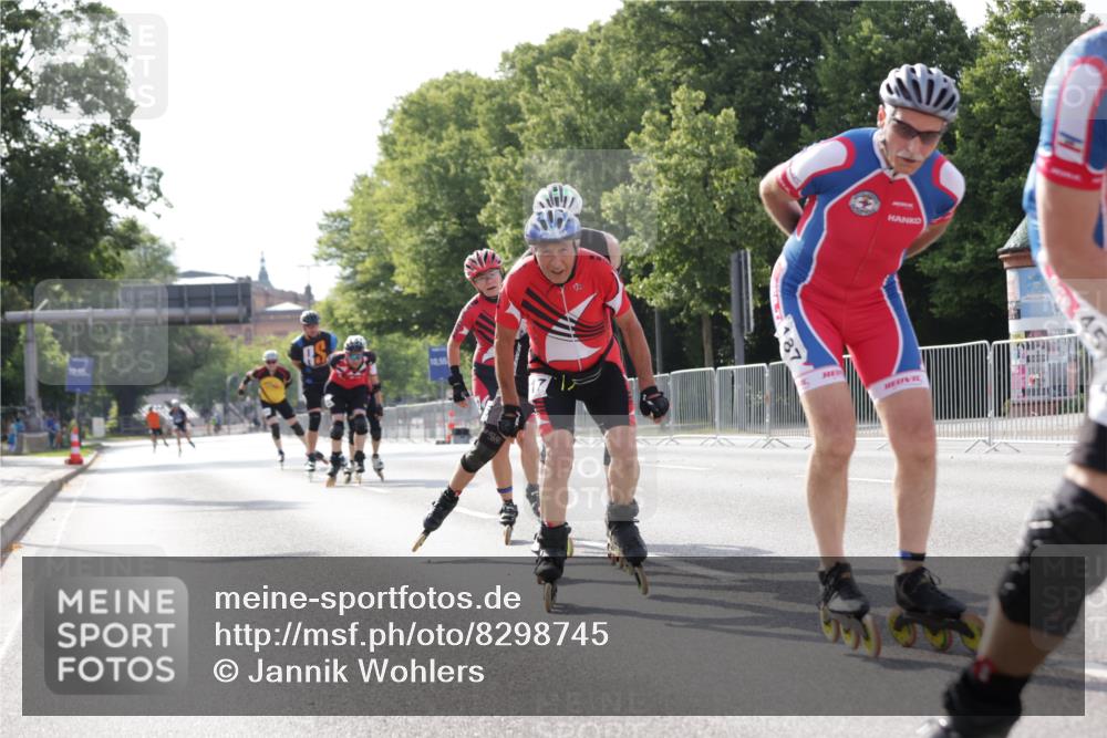 29.06.2025 - hella hamburg halbmarathon Jannik Wohlers http://msf.ph/oto/8298745 29.06.2025 08:55:04 Lombardsbrücke  meine-sportfotos.de