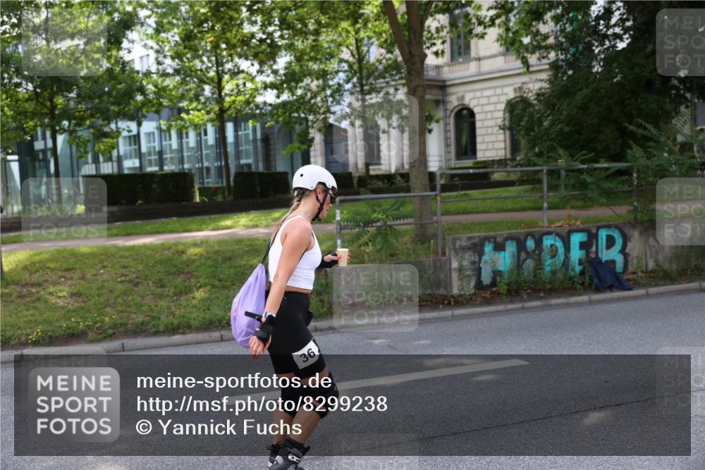 29.06.2025 - hella hamburg halbmarathon Yannick Fuchs http://msf.ph/oto/8299238 29.06.2025 09:49:16 20KM  meine-sportfotos.de