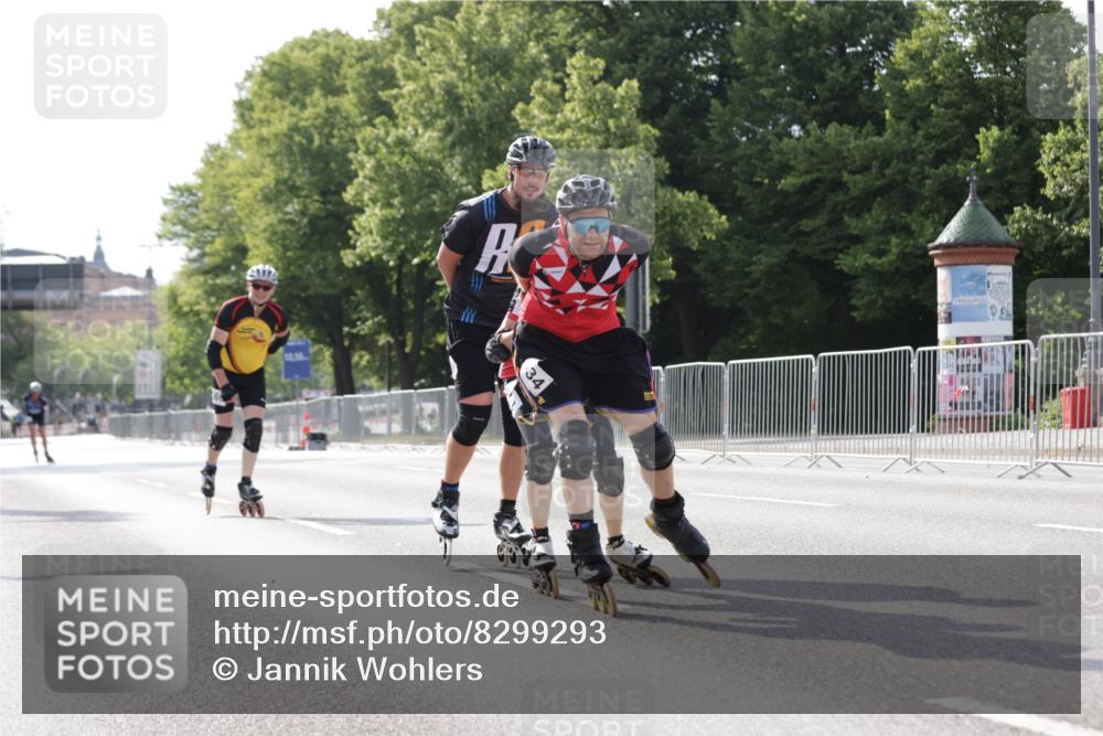 29.06.2025 - hella hamburg halbmarathon Jannik Wohlers http://msf.ph/oto/8299293 29.06.2025 08:55:07 Lombardsbrücke  meine-sportfotos.de