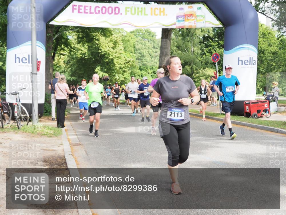 29.06.2025 - hella hamburg halbmarathon MichiJ http://msf.ph/oto/8299386 29.06.2025 11:30:14 Zwischen KM18-KM19 1291, 2113, 2858, 3221, 6250, 7124, 8486, 9009, 11097, 12780, 14037, 14050, 15754, 17355, 17879, 18283 meine-sportfotos.de