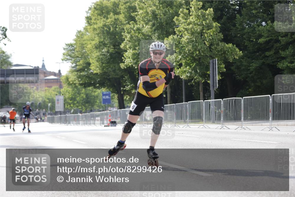 29.06.2025 - hella hamburg halbmarathon Jannik Wohlers http://msf.ph/oto/8299426 29.06.2025 08:55:08 Lombardsbrücke  meine-sportfotos.de