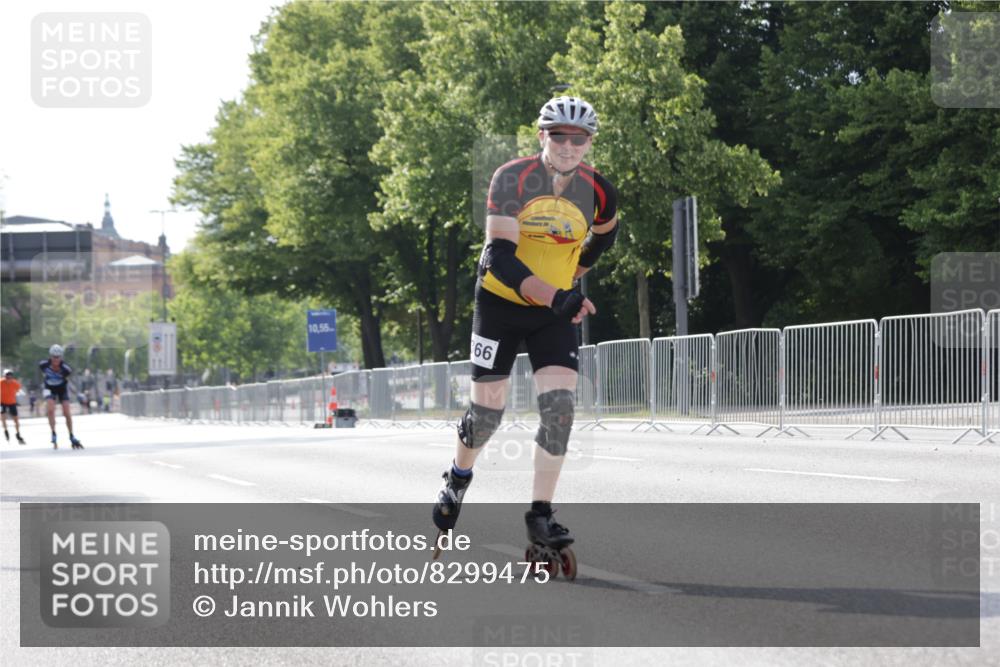 29.06.2025 - hella hamburg halbmarathon Jannik Wohlers http://msf.ph/oto/8299475 29.06.2025 08:55:08 Lombardsbrücke  meine-sportfotos.de