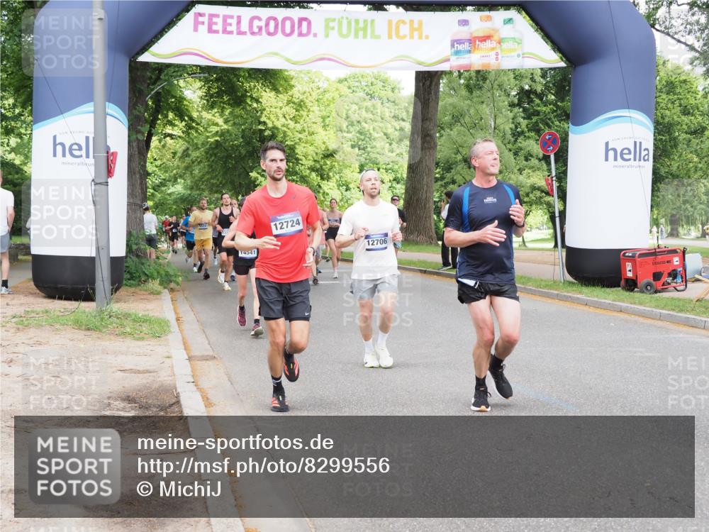29.06.2025 - hella hamburg halbmarathon MichiJ http://msf.ph/oto/8299556 29.06.2025 10:34:32 Zwischen KM18-KM19 2138, 8668, 11021, 12706, 12724, 14062, 14262, 14449, 16127, 16136, 16466, 18476, 18702, 19105, 19127 meine-sportfotos.de