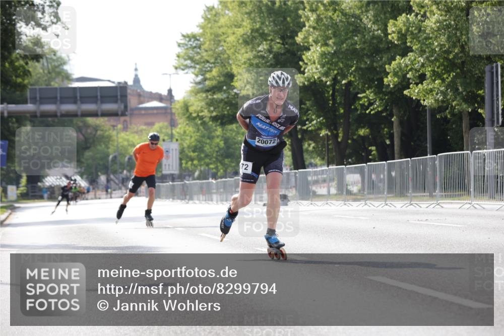 29.06.2025 - hella hamburg halbmarathon Jannik Wohlers http://msf.ph/oto/8299794 29.06.2025 08:55:13 Lombardsbrücke  meine-sportfotos.de