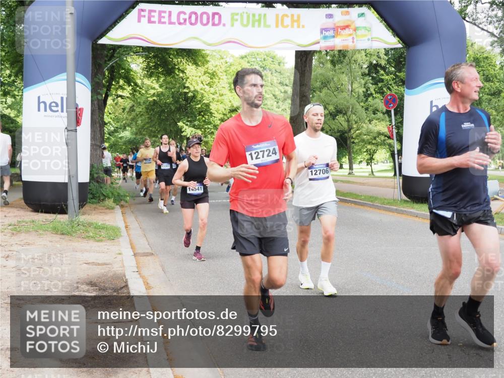 29.06.2025 - hella hamburg halbmarathon MichiJ http://msf.ph/oto/8299795 29.06.2025 10:34:33 Zwischen KM18-KM19 2138, 11021, 12706, 12724, 13303, 14062, 14262, 14449, 14541, 16127, 16136, 16466, 18476, 18702, 19105, 19127 meine-sportfotos.de