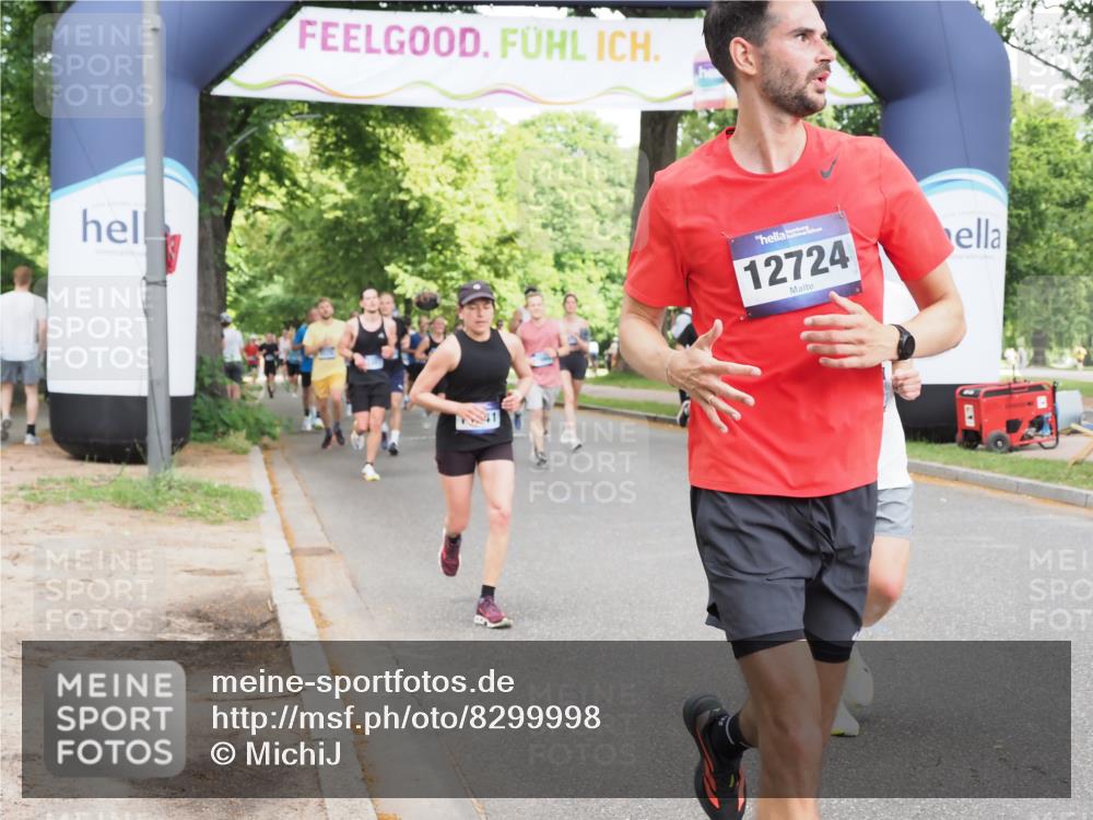 29.06.2025 - hella hamburg halbmarathon MichiJ http://msf.ph/oto/8299998 29.06.2025 10:34:33 Zwischen KM18-KM19 2138, 11021, 12706, 12724, 13303, 14062, 14262, 14449, 14541, 16127, 16136, 16466, 18476, 18702, 19105, 19127 meine-sportfotos.de