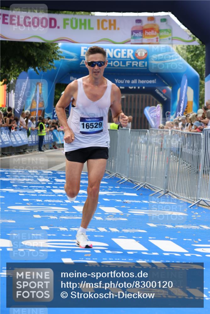 29.06.2025 - hella hamburg halbmarathon Strokosch-Dieckow http://msf.ph/oto/8300120 29.06.2025 10:16:59 Ziel 4116, 16529 meine-sportfotos.de