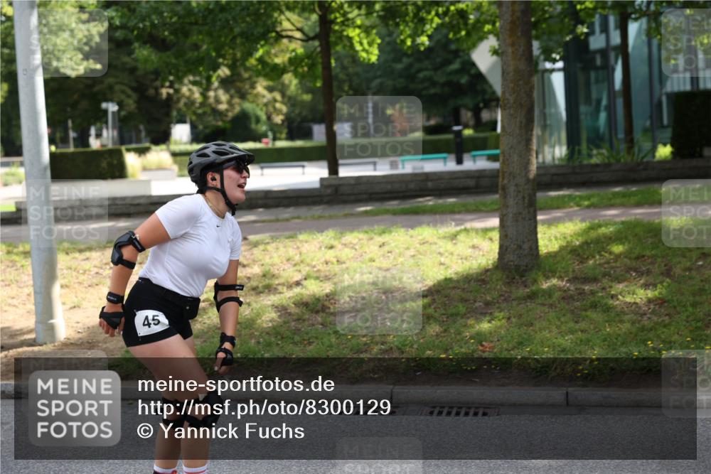 29.06.2025 - hella hamburg halbmarathon Yannick Fuchs http://msf.ph/oto/8300129 29.06.2025 09:51:01 20KM 45 meine-sportfotos.de