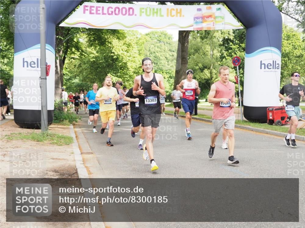 29.06.2025 - hella hamburg halbmarathon MichiJ http://msf.ph/oto/8300185 29.06.2025 10:34:36 Zwischen KM18-KM19 2138, 4497, 5528, 7335, 9794, 11021, 11077, 12269, 12706, 12724, 13303, 14062, 14449, 14541, 16136, 16466, 17008, 17865, 18356, 18702, 19105, 19127 meine-sportfotos.de