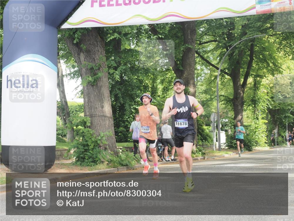 29.06.2025 - hella hamburg halbmarathon KatJ http://msf.ph/oto/8300304 29.06.2025 10:14:00 Zwischen KM18-KM19 7963 meine-sportfotos.de