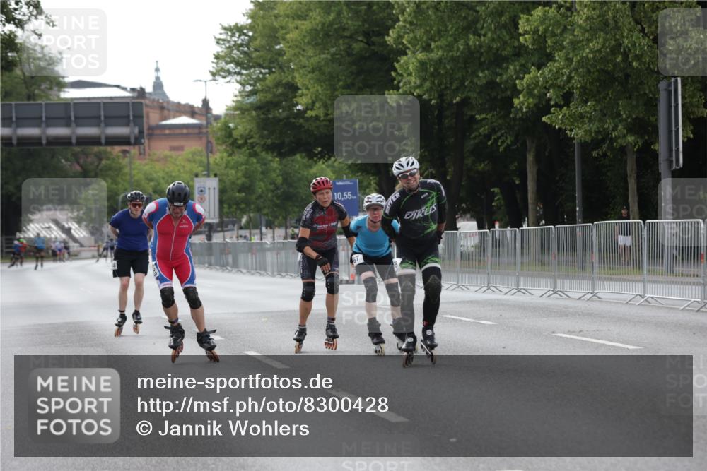 29.06.2025 - hella hamburg halbmarathon Jannik Wohlers http://msf.ph/oto/8300428 29.06.2025 08:56:27 Lombardsbrücke  meine-sportfotos.de