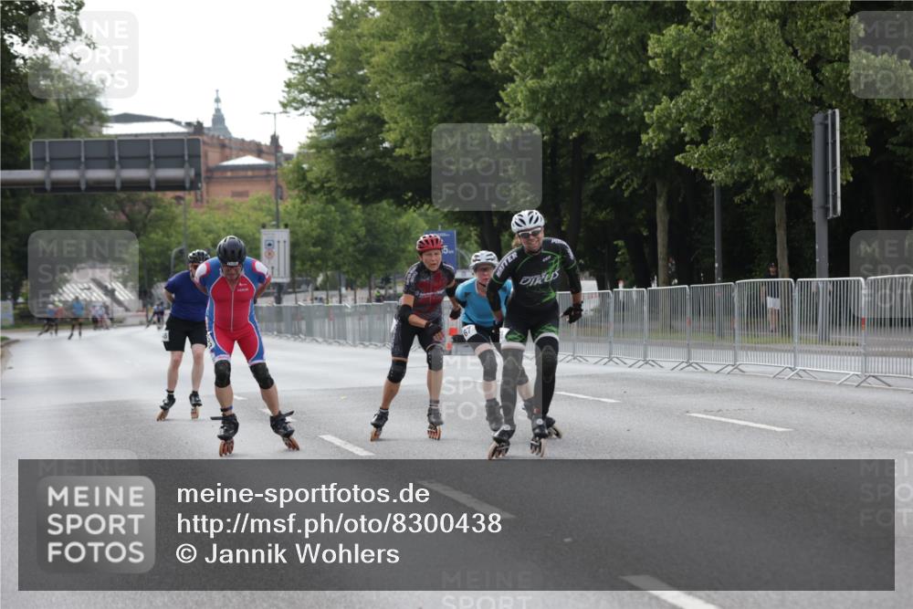 29.06.2025 - hella hamburg halbmarathon Jannik Wohlers http://msf.ph/oto/8300438 29.06.2025 08:56:28 Lombardsbrücke  meine-sportfotos.de