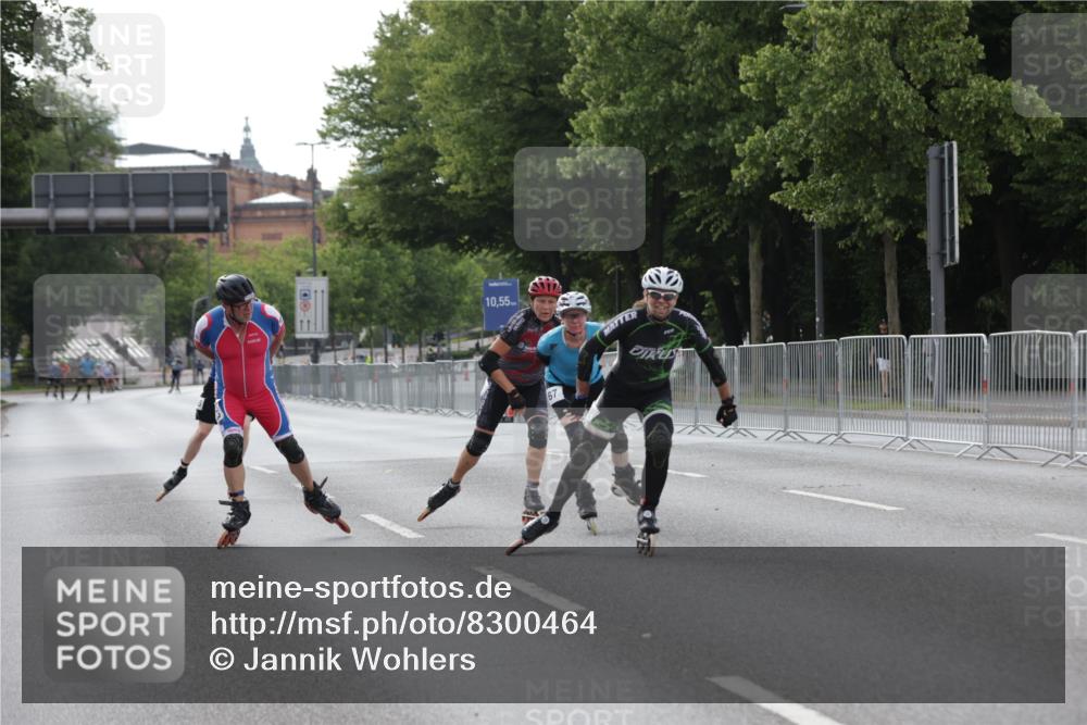 29.06.2025 - hella hamburg halbmarathon Jannik Wohlers http://msf.ph/oto/8300464 29.06.2025 08:56:28 Lombardsbrücke  meine-sportfotos.de