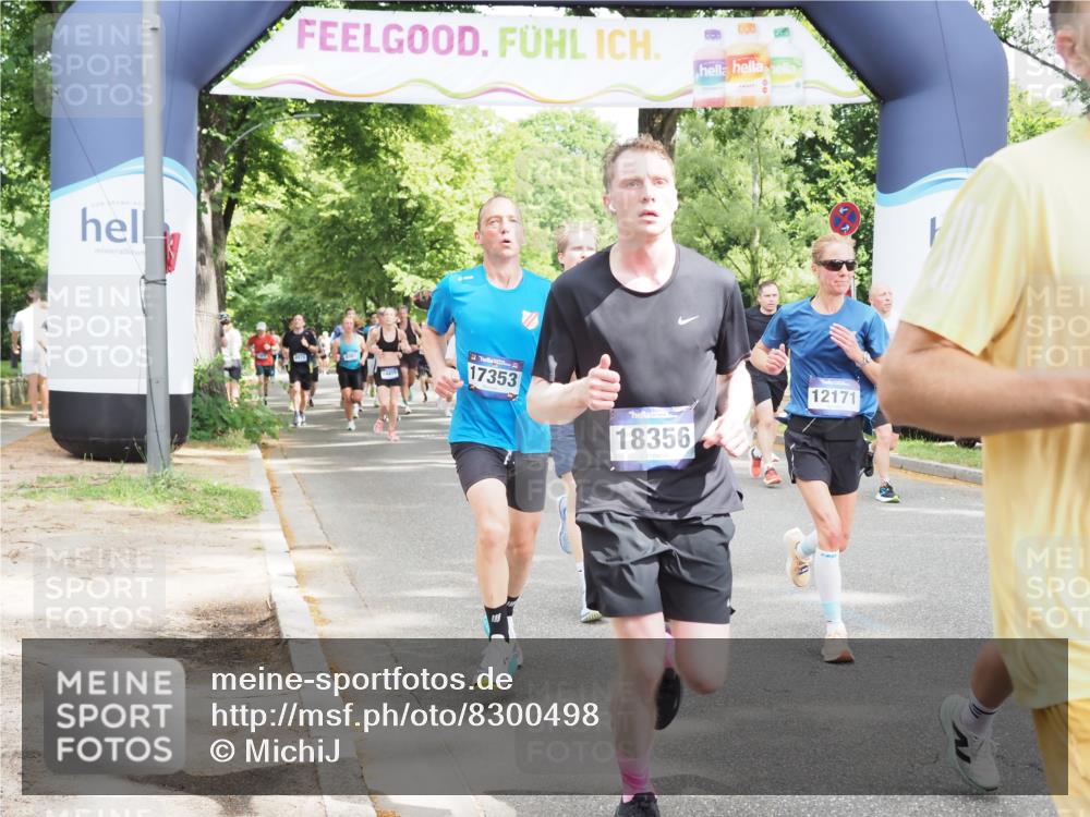 29.06.2025 - hella hamburg halbmarathon MichiJ http://msf.ph/oto/8300498 29.06.2025 10:34:39 Zwischen KM18-KM19 4497, 5528, 5889, 7335, 8142, 9794, 11077, 11858, 12171, 12269, 12706, 12724, 12891, 13303, 14541, 15157, 15825, 17008, 17353, 17461, 17865, 18356, 19127 meine-sportfotos.de