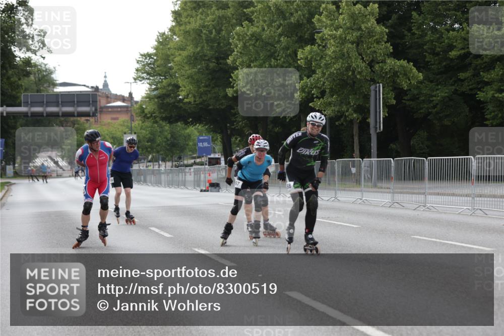 29.06.2025 - hella hamburg halbmarathon Jannik Wohlers http://msf.ph/oto/8300519 29.06.2025 08:56:28 Lombardsbrücke  meine-sportfotos.de