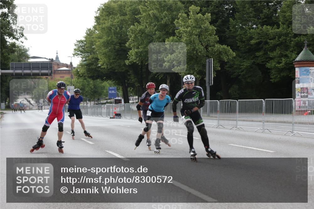 29.06.2025 - hella hamburg halbmarathon Jannik Wohlers http://msf.ph/oto/8300572 29.06.2025 08:56:28 Lombardsbrücke  meine-sportfotos.de