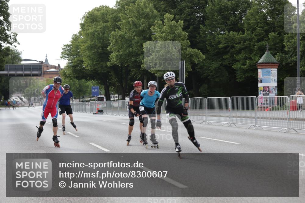29.06.2025 - hella hamburg halbmarathon Jannik Wohlers http://msf.ph/oto/8300607 29.06.2025 08:56:29 Lombardsbrücke  meine-sportfotos.de