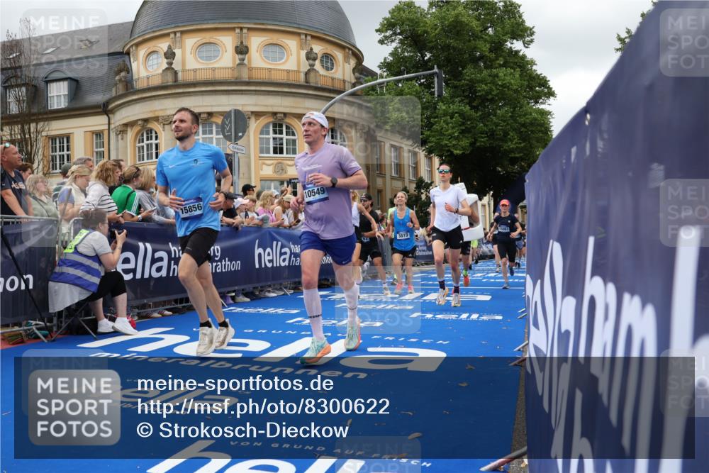 29.06.2025 - hella hamburg halbmarathon Strokosch-Dieckow http://msf.ph/oto/8300622 29.06.2025 10:53:38 Ziel 1030, 1098, 1502, 1783, 2058, 2082, 2518, 2630, 3399, 3819, 5399, 6628, 6762, 6877, 8285, 8335, 10549, 10895, 11588, 11589, 11604, 12632, 13865, 14702, 14818, 15061, 15113, 15441, 15497, 15856, 16092, 17482, 18143, 18450, 18514, 18612, 18666, 18715 meine-sportfotos.de