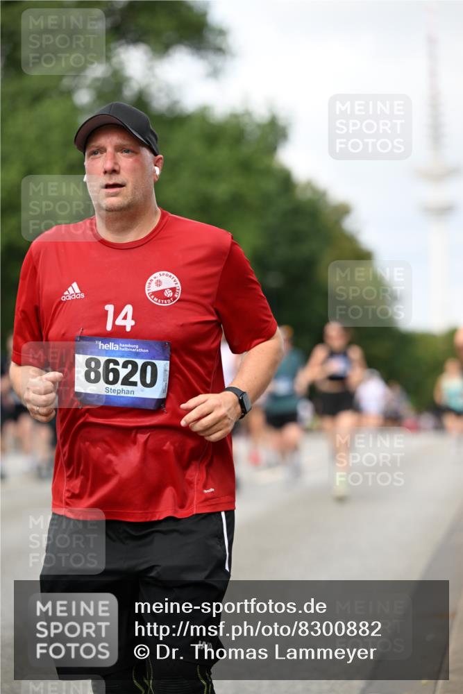 29.06.2025 - hella hamburg halbmarathon Dr. Thomas Lammeyer http://msf.ph/oto/8300882 29.06.2025 10:37:57 Kennedybrücke 1189, 1275, 1896, 2526, 2776, 3264, 3340, 3345, 3848, 4361, 4433, 4449, 4807, 4824, 4826, 5075, 5141, 5557, 5561, 5584, 5821, 5822, 5887, 6364, 6515, 6516, 6956, 7027, 7565, 7633, 7653, 7982, 8157, 8277, 8349, 8375, 8377, 8383, 8401, 8620, 9234, 9258, 9438, 9706, 9799, 9875, 9995, 10048, 10800, 11092, 11111, 11229, 11237, 11260 meine-sportfotos.de