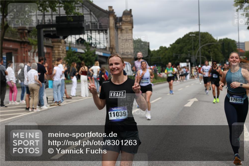 29.06.2025 - hella hamburg halbmarathon Yannick Fuchs http://msf.ph/oto/8301263 29.06.2025 10:49:53 20KM 1130, 1180, 1193, 2982, 3042, 3048, 3058, 3668, 4951, 5287, 5465, 5672, 6569, 6591, 6759, 6924, 7742, 8255, 8311, 8330, 8639, 8863, 9361, 9562, 11039, 11143, 11309, 11554, 11638, 12196, 12515, 13474, 14363, 14461, 15184, 15818, 16375, 16401, 16434, 16625, 16786, 17468, 17615, 17640, 17642, 18125, 18212, 18325, 18340, 18495, 18634, 18741, 18746, 18835, 19120, 19152 meine-sportfotos.de