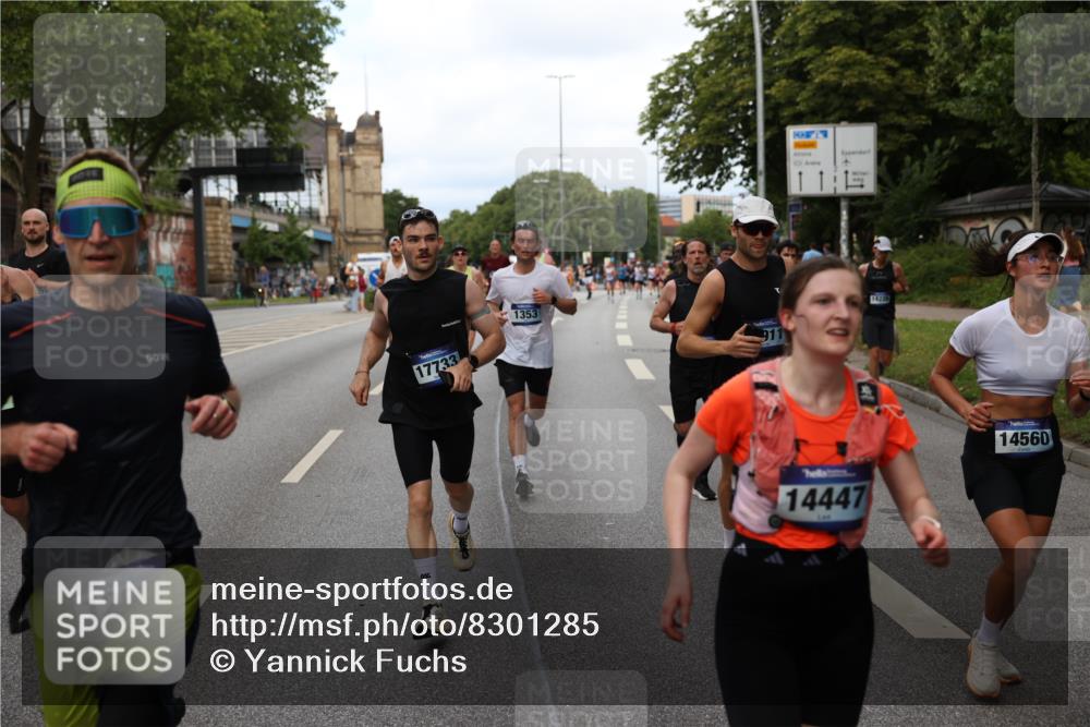 29.06.2025 - hella hamburg halbmarathon Yannick Fuchs http://msf.ph/oto/8301285 29.06.2025 10:37:30 20KM 1353, 1675, 1735, 2653, 4229, 4318, 5011, 5124, 5477, 7026, 7508, 7635, 9364, 9371, 9534, 10099, 10251, 11177, 12153, 12723, 12839, 13398, 13746, 13807, 14201, 14210, 14226, 14447, 14484, 14560, 14813, 14849, 15255, 15328, 15535, 15706, 15851, 15921, 16314, 17733, 17911, 18004, 18274, 18275, 18304, 18449, 18659, 18987, 19009, 19229 meine-sportfotos.de