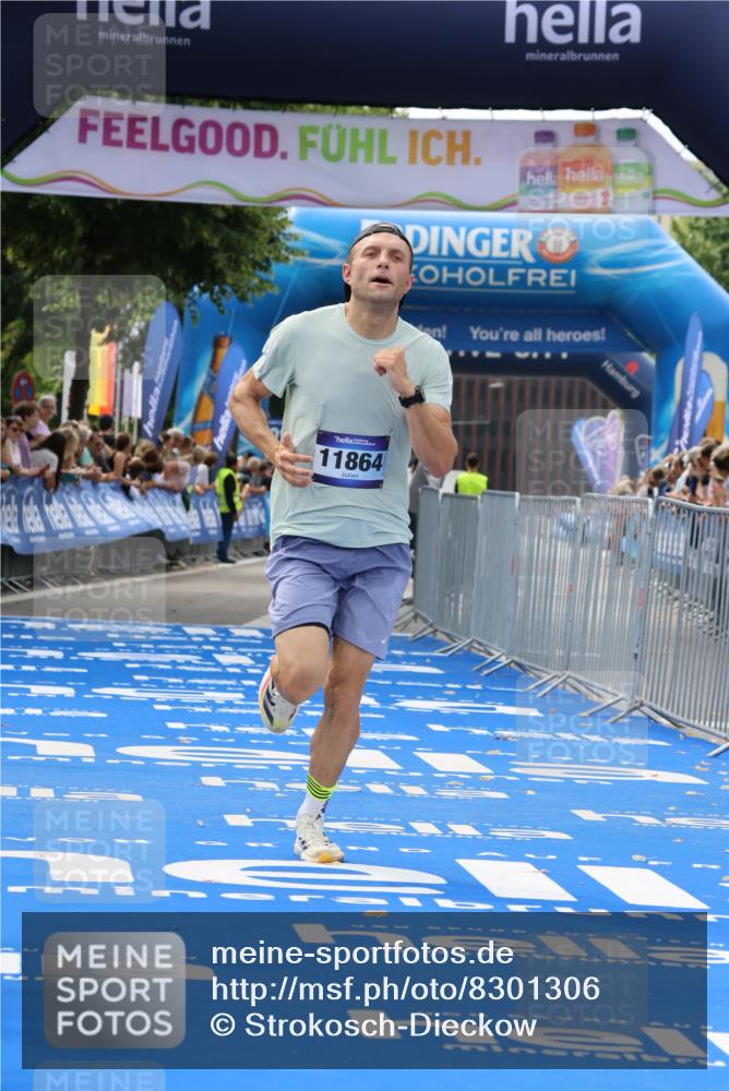 29.06.2025 - hella hamburg halbmarathon Strokosch-Dieckow http://msf.ph/oto/8301306 29.06.2025 10:16:36 Ziel 3944, 11864 meine-sportfotos.de