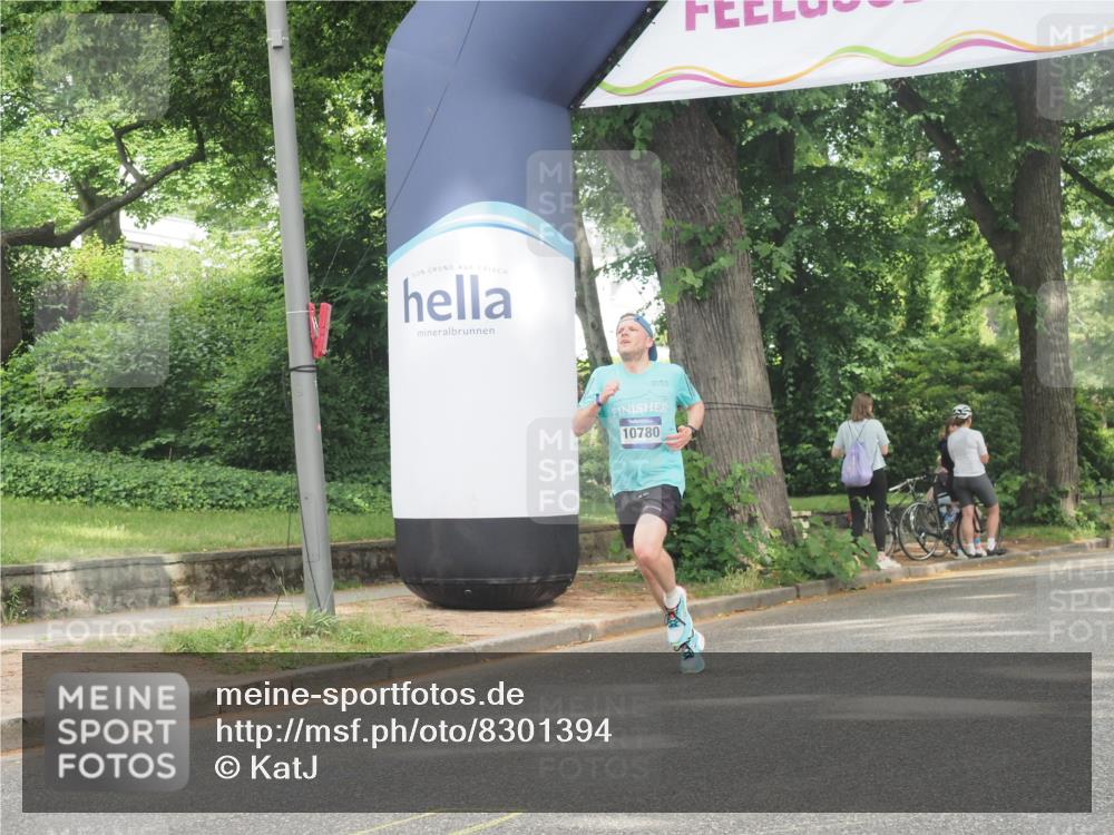 29.06.2025 - hella hamburg halbmarathon KatJ http://msf.ph/oto/8301394 29.06.2025 10:14:05 Zwischen KM18-KM19 7963 meine-sportfotos.de